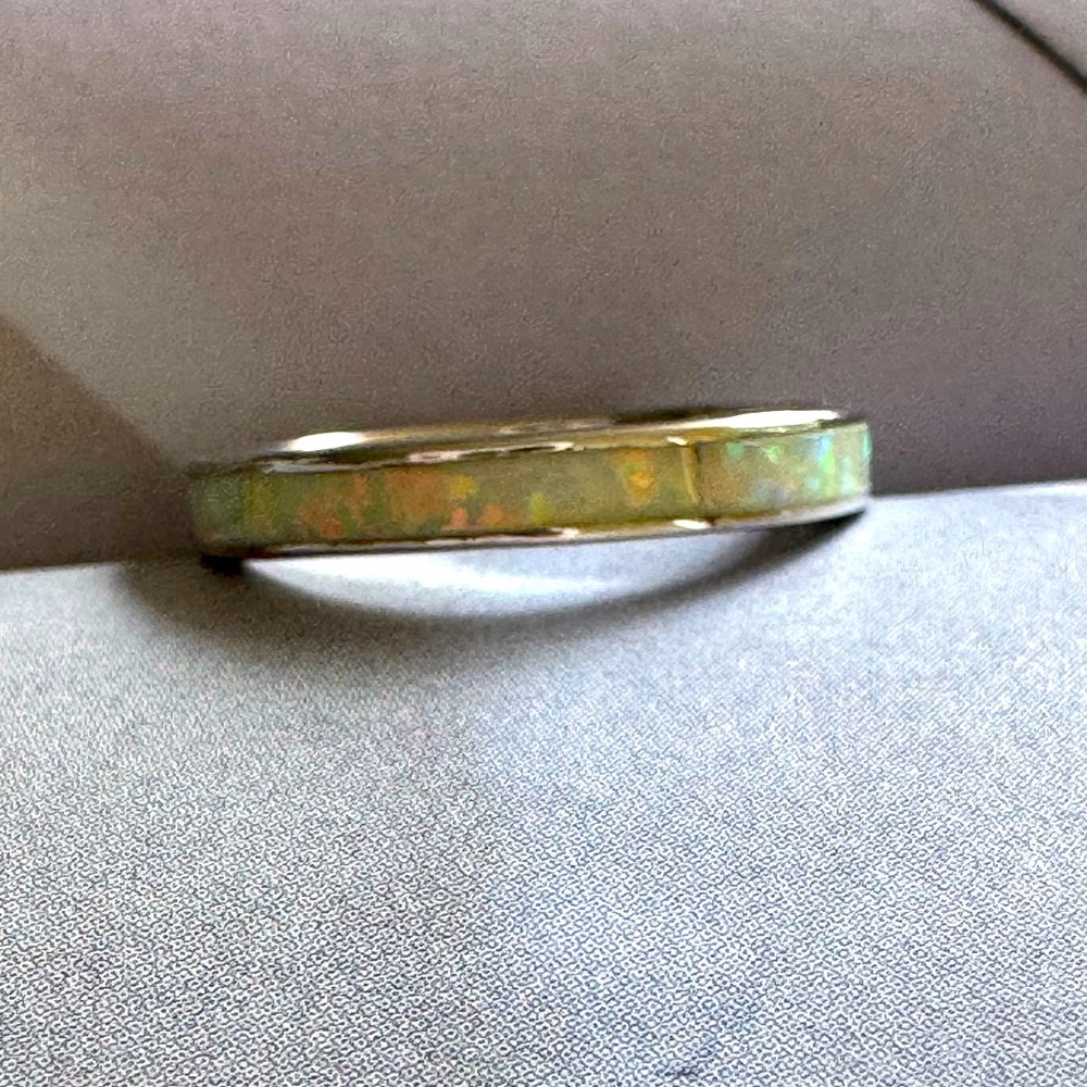 925 Sterling Silver White-Opal Inlay Band Ring -  Jewelry Size: 7”